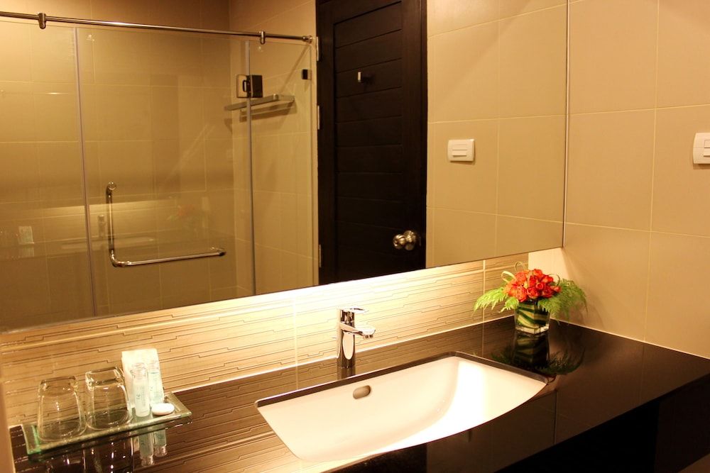 14 Residence Premier Room 6