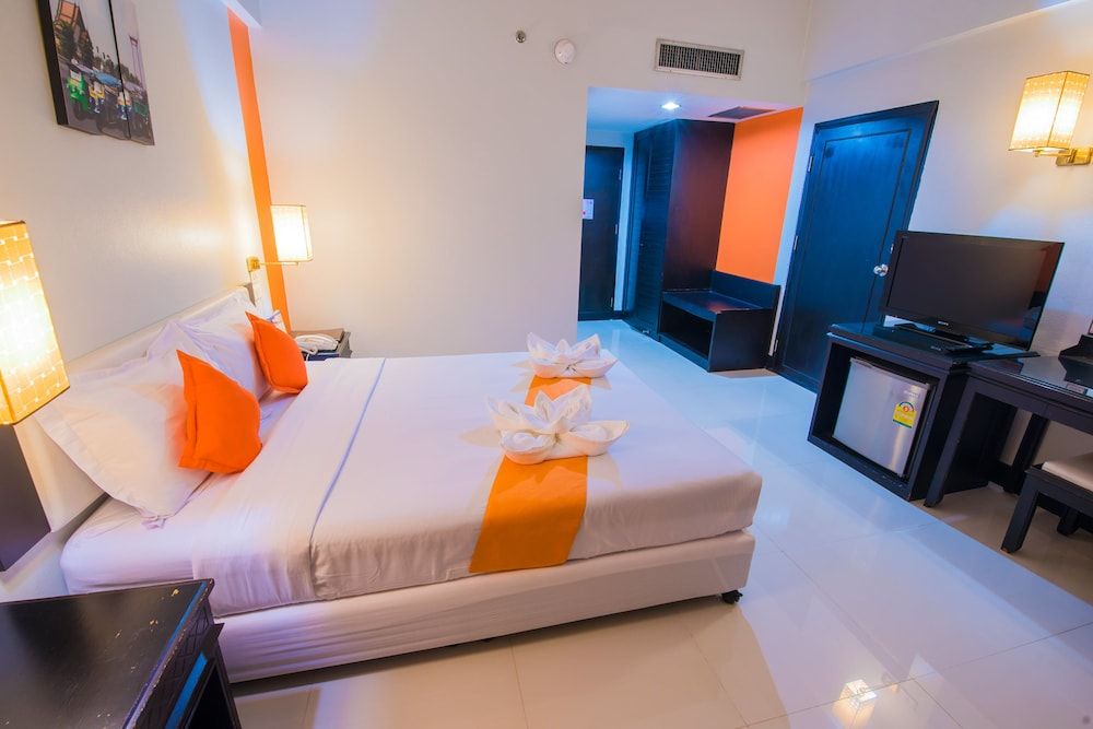 Asawann Hotel Superior Double Room 2