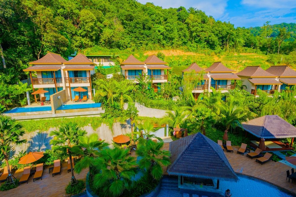 undefined HULA HULA RESORT l truly tropical and fun wellness 8