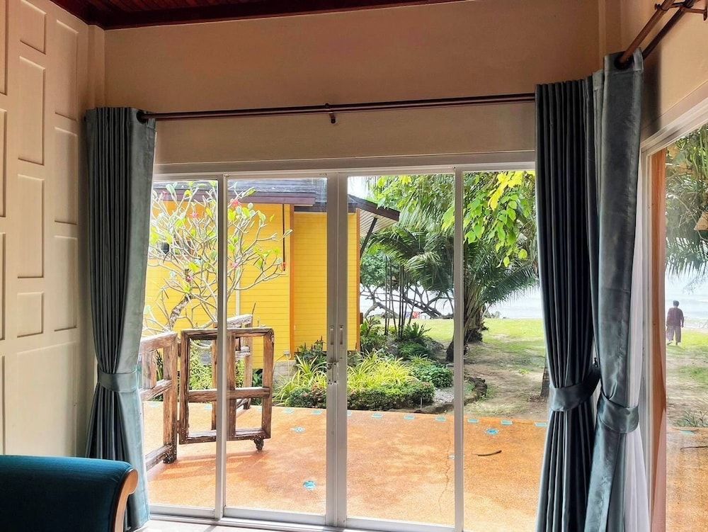 Coconut Beach Resort Second Row Beach Bungalow 8