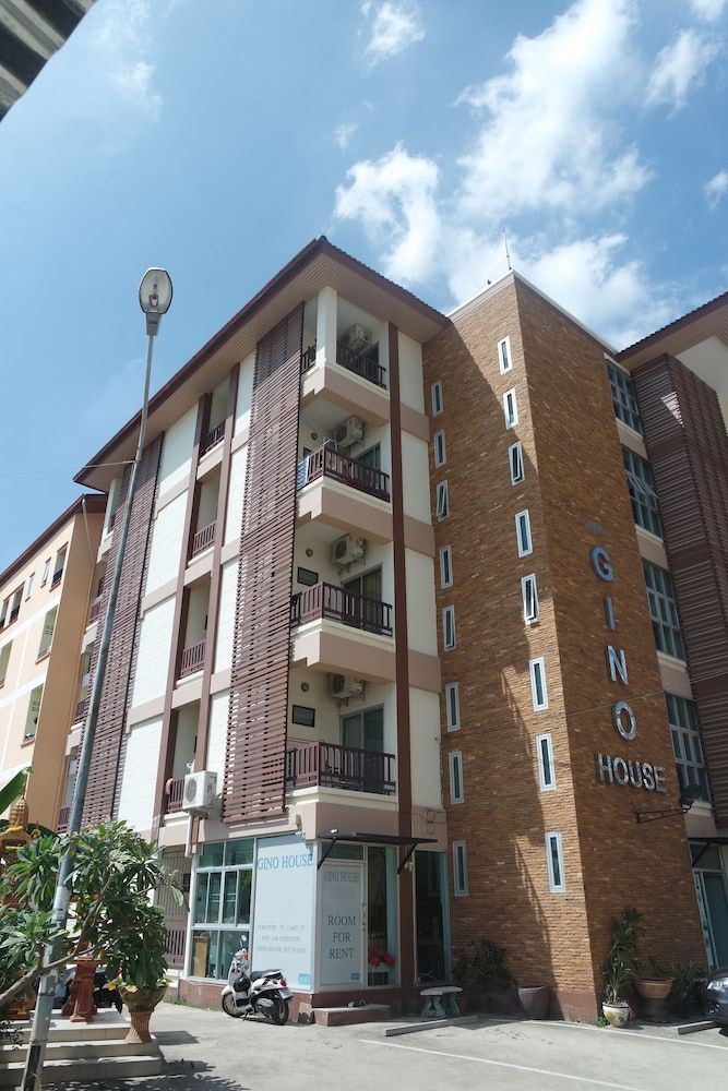 undefined Gino House 3