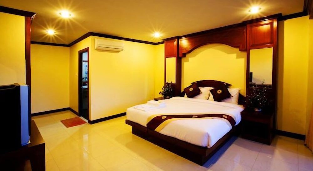 undefined Baan Sudarat 4