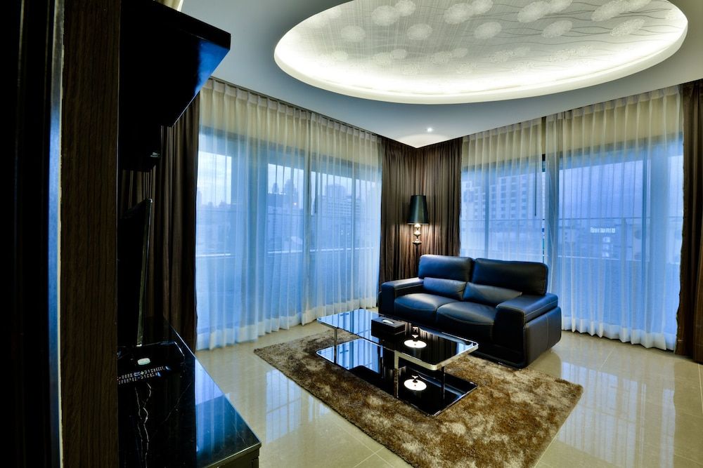 The Prestige Nana Family Suite 7