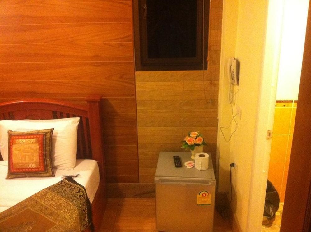 Tanee Place Budget double room 2
