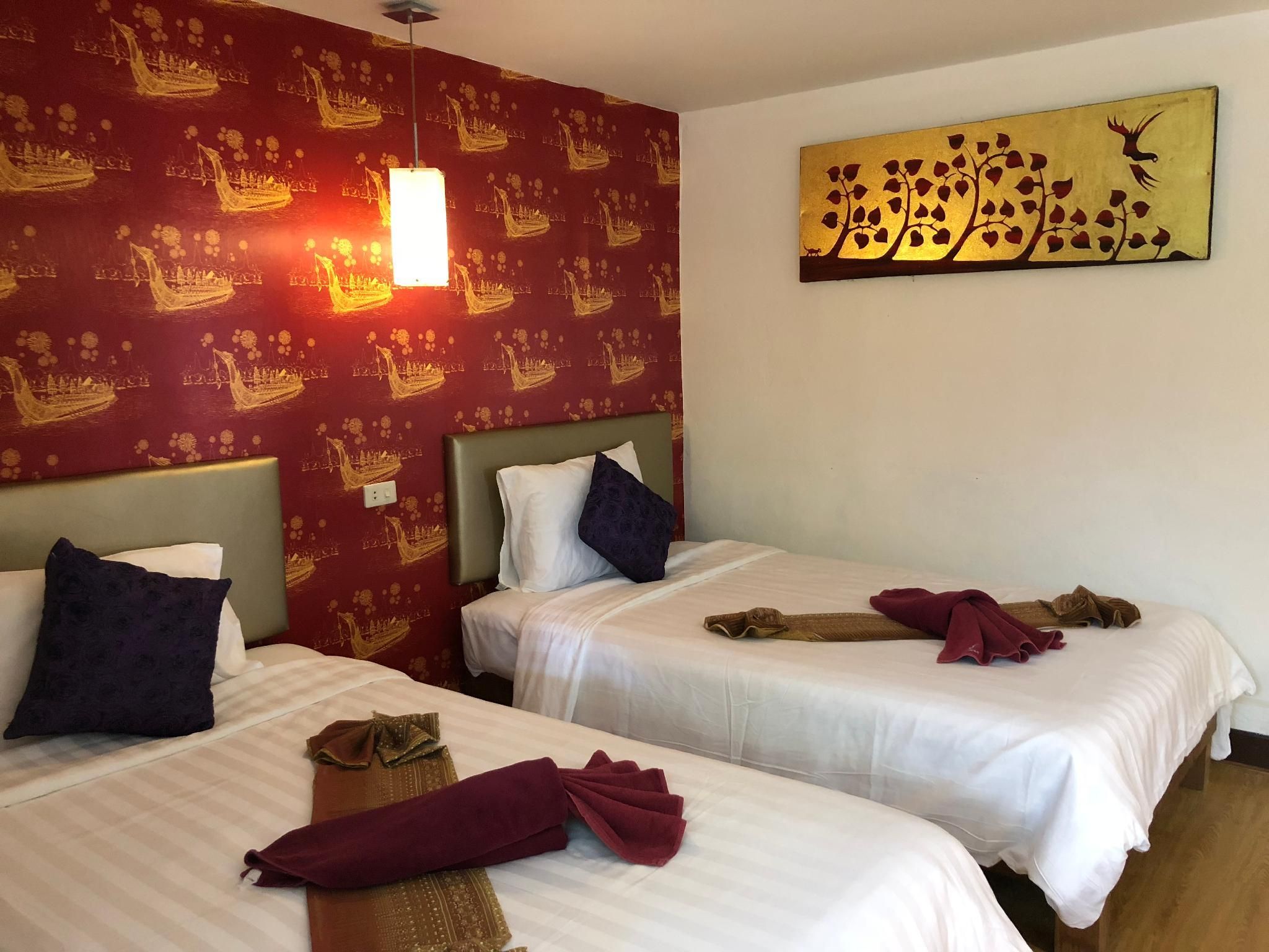 Standard Bungalow Twin Bed