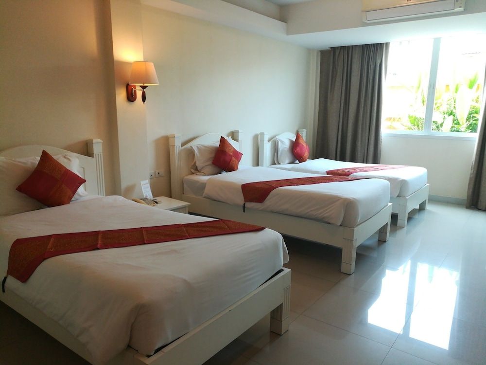 undefined Sun Smile Resort Pattaya 10