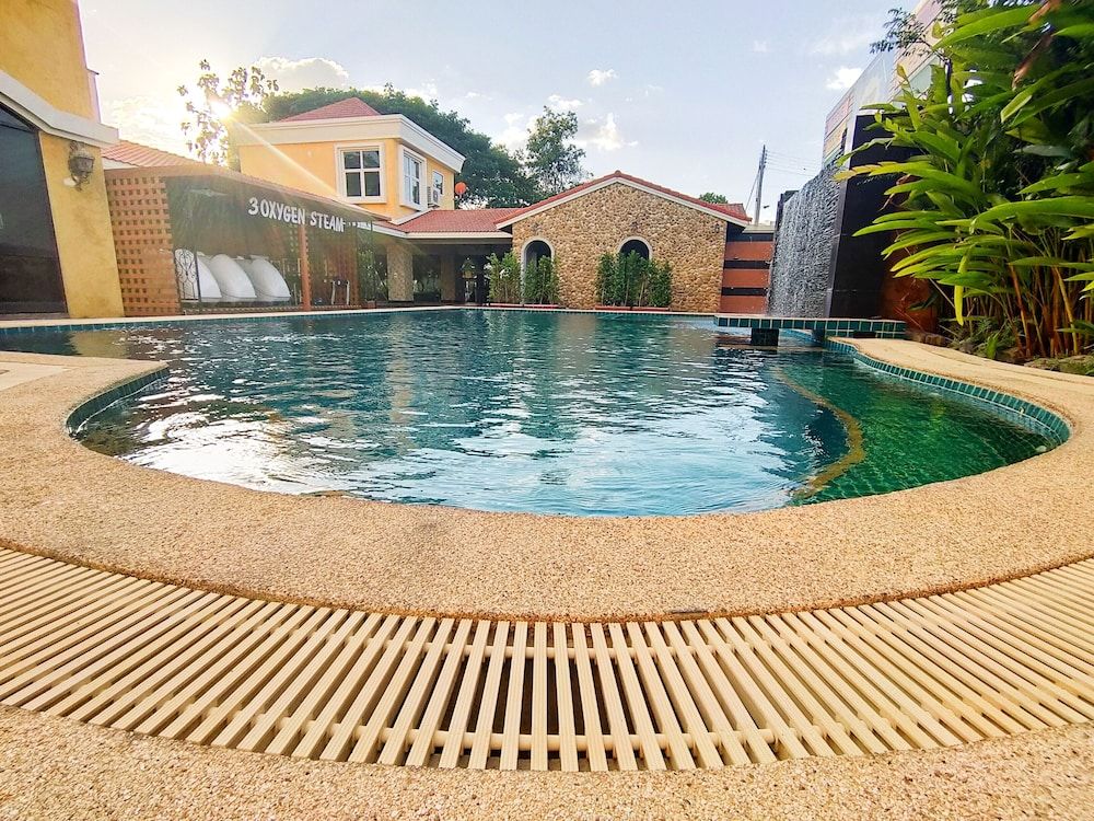 undefined Sun Smile Resort Pattaya 8