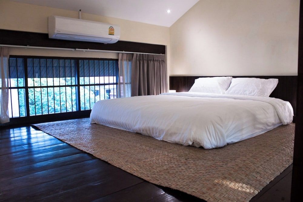 ONCE (upon a time) Chiang Mai Boutique Home Deluxe Double Room 3