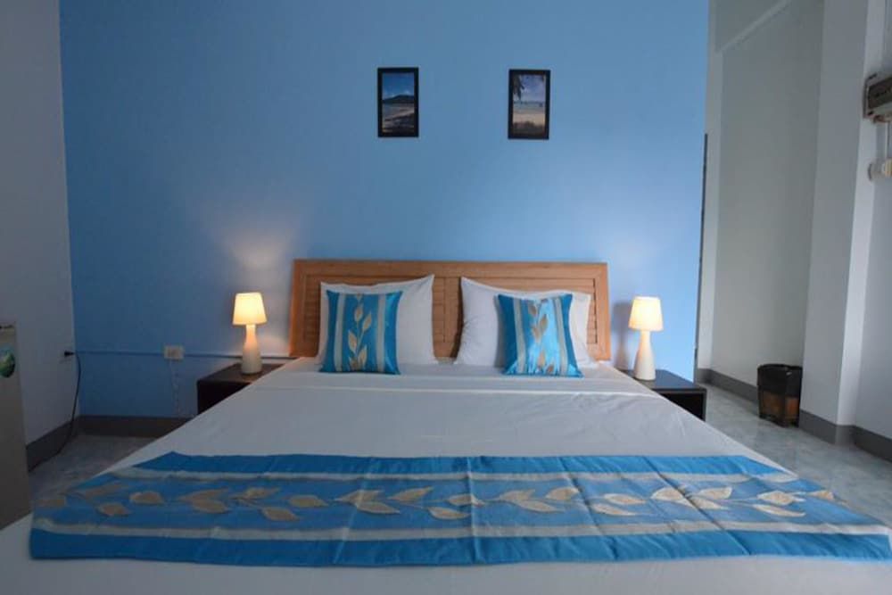 undefined Bua Khao Paradise 10