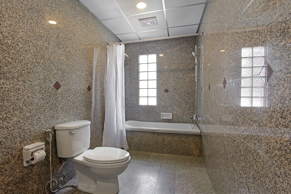 Pula Silom Premier Room for 3 Persons 7