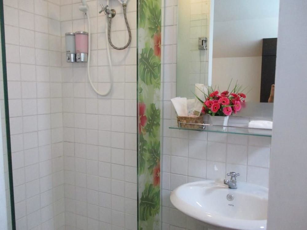 Hotel Residence 24lh Deluxe Double Room 4