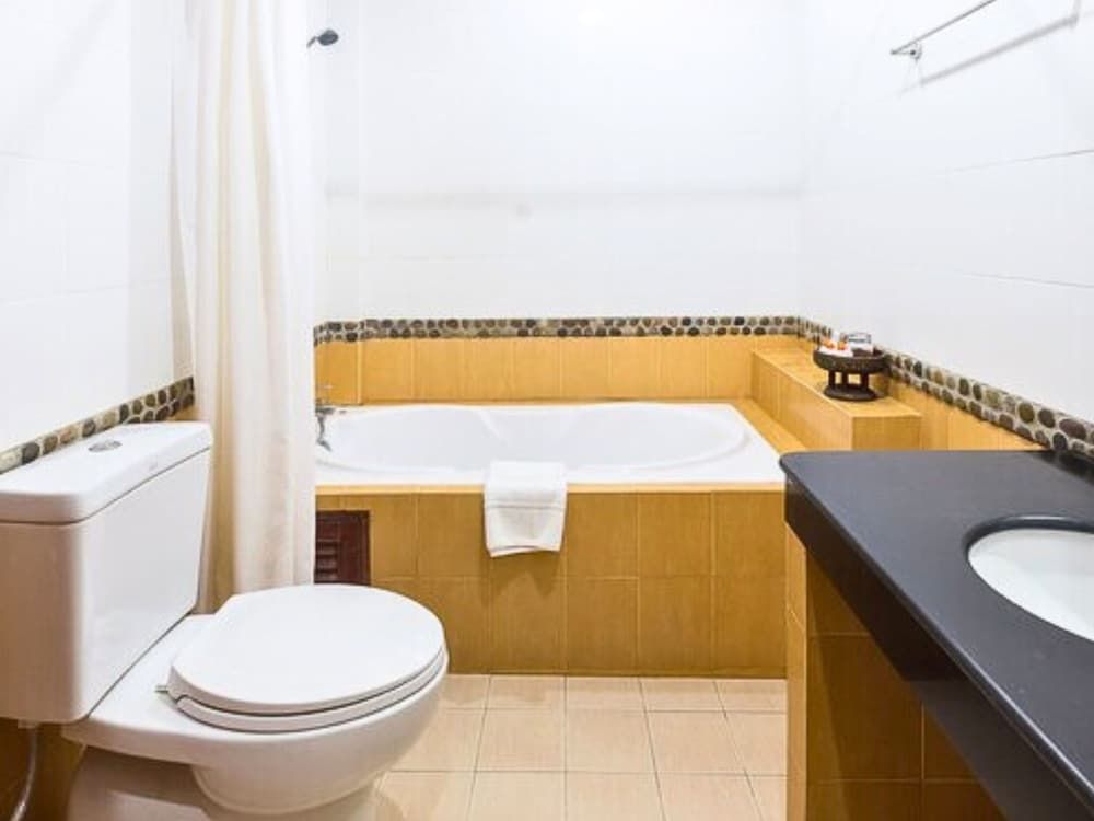 Silamanee Resort and Spa Hotel Deluxe Double or Twin Room 4