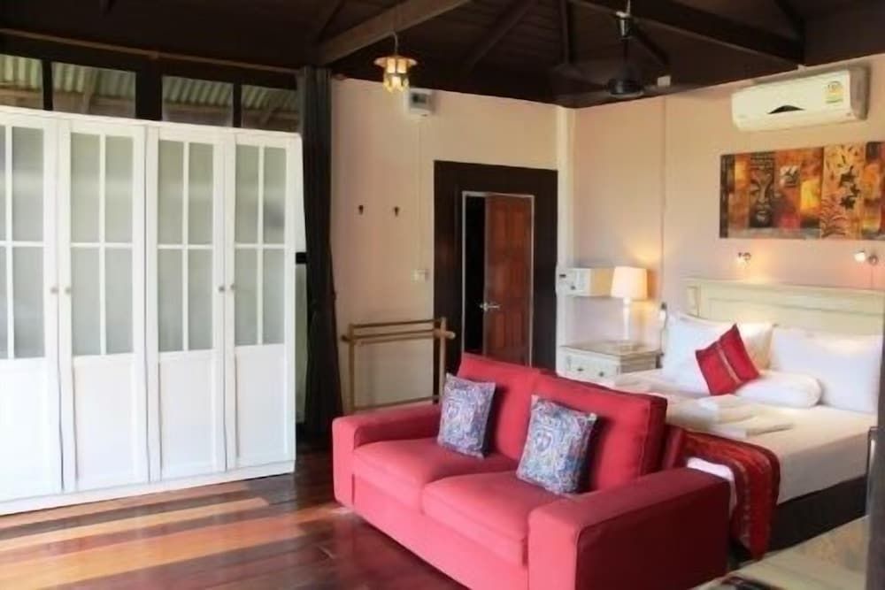 Amber Sands Beach Resort Family Bungalow 3