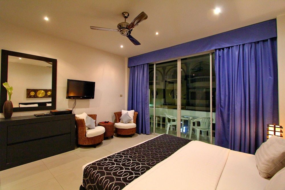 East Suites Superior Room 5