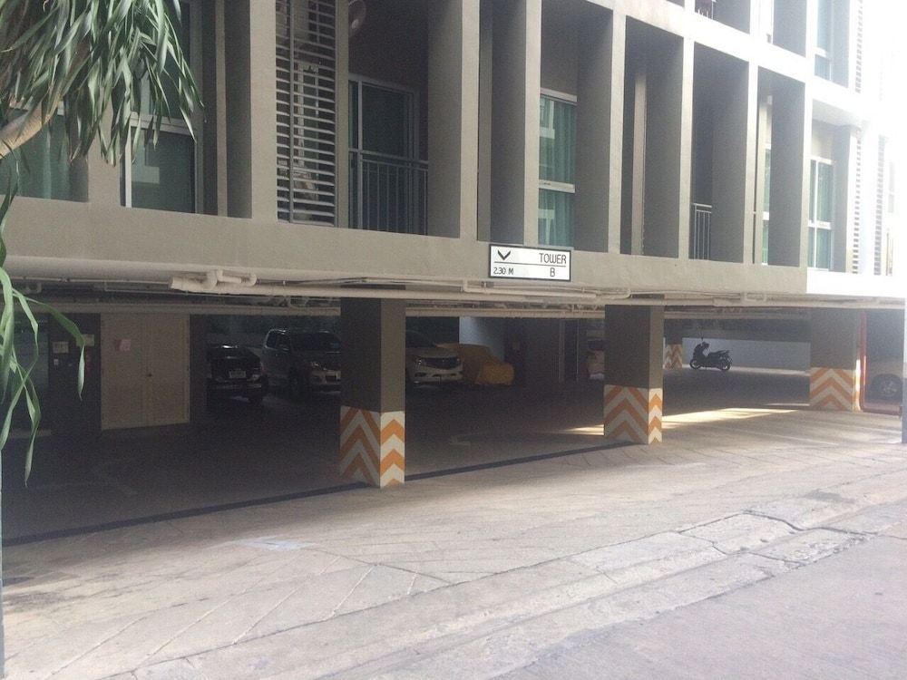 undefined Thanyalak at The Gallery Condominium 7