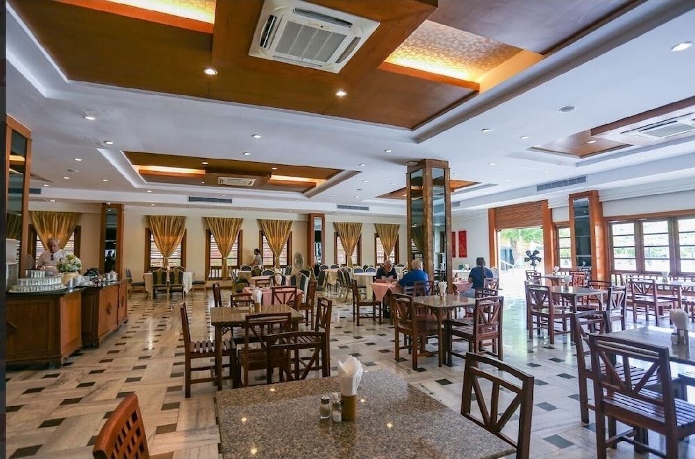 undefined Royal Palace Hotel Pattaya 10