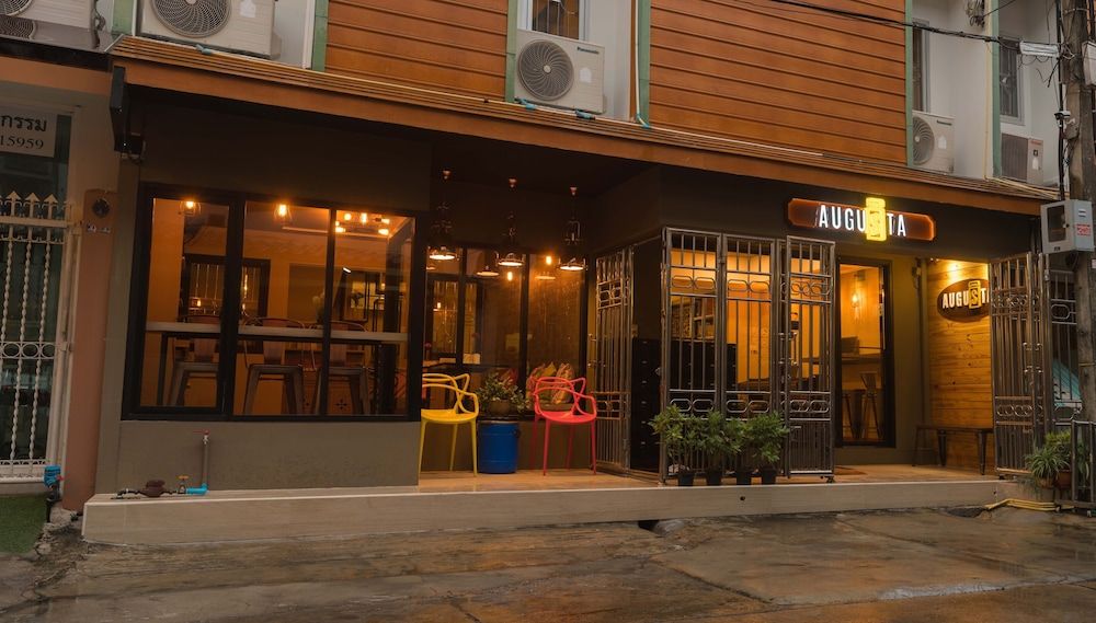 undefined Augusta - Hostel 4