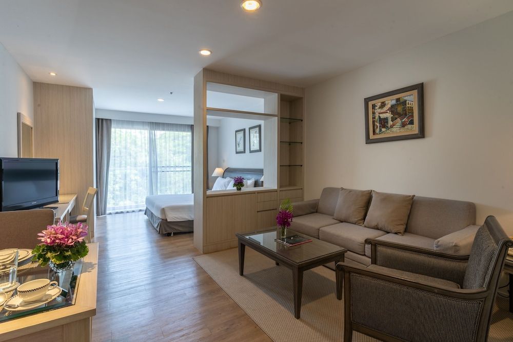 Classic Kameo Hotel and Serviced Apartments, Sriracha Studio Suite 5