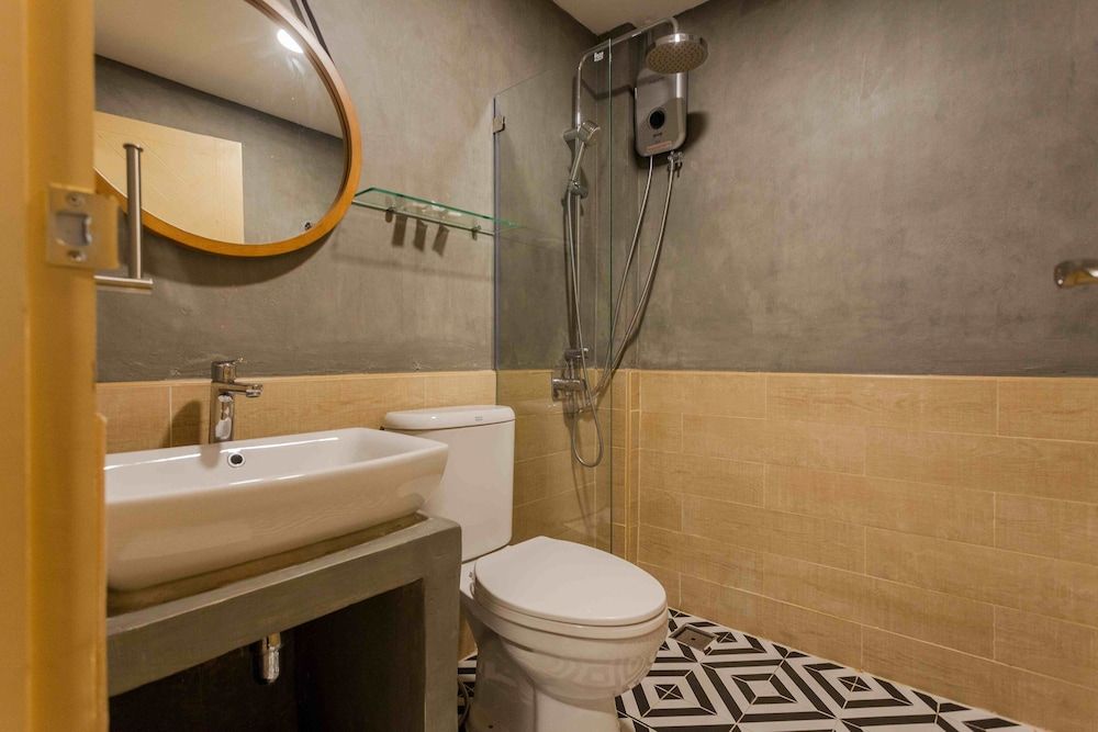 Sarnn Sukhumvit 28 Triple Room, Non Smoking 5