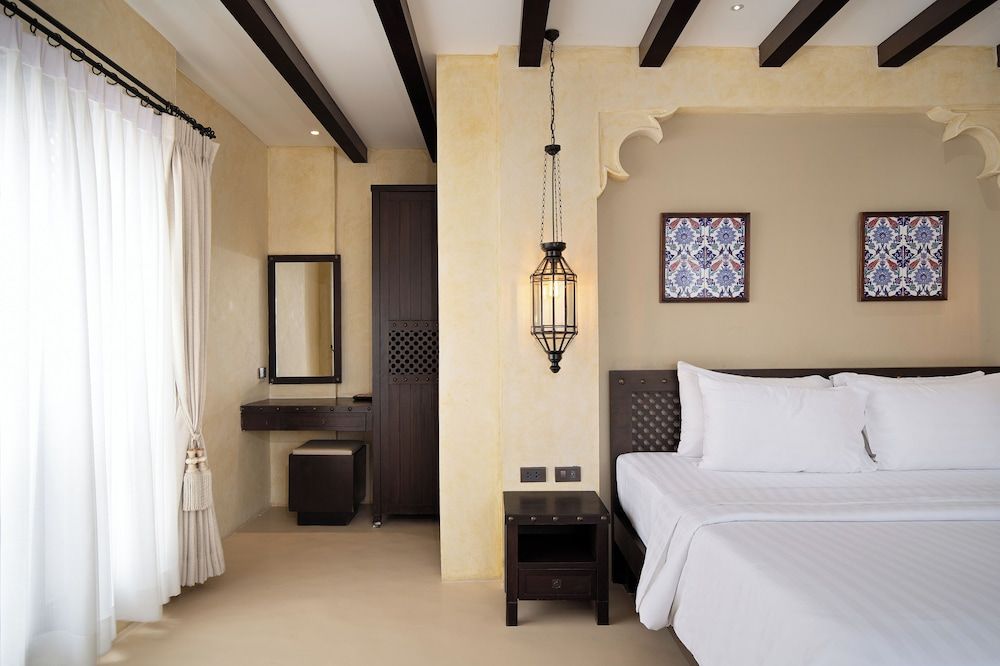 undefined Dewan Bangkok 4