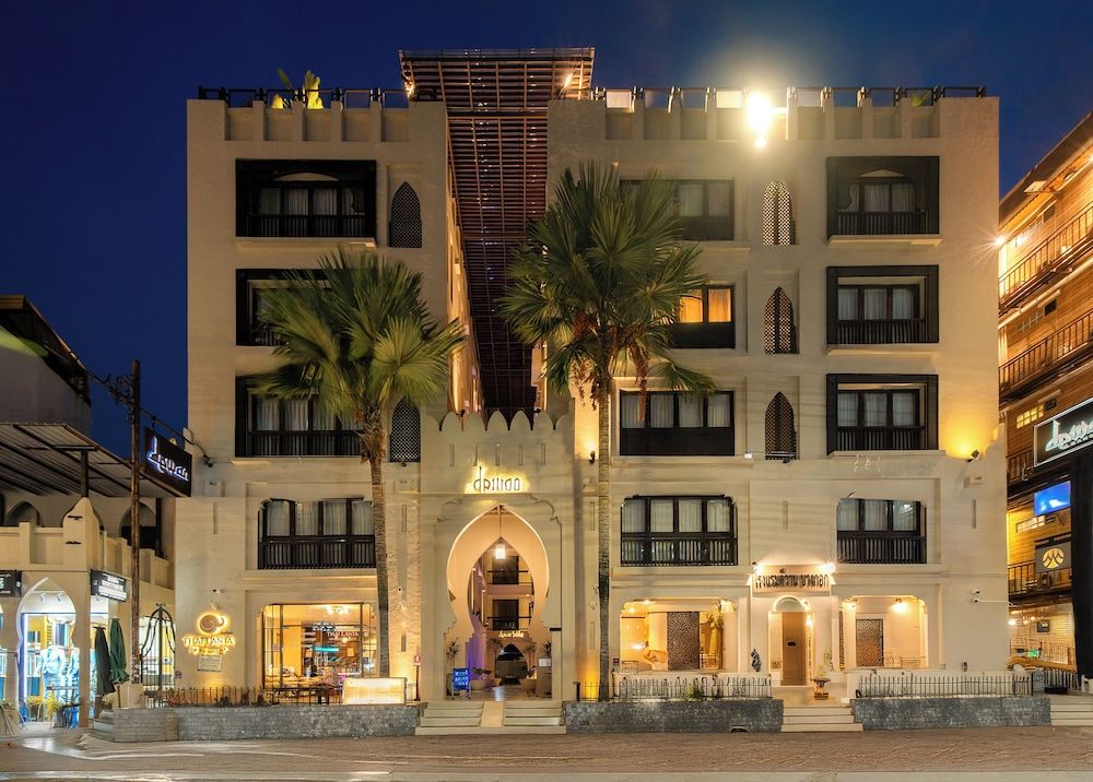 undefined Dewan Bangkok 7