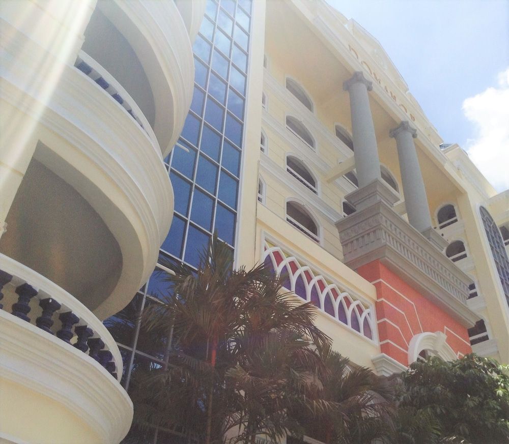 undefined Romance Hotel Sukhumvit 97 8