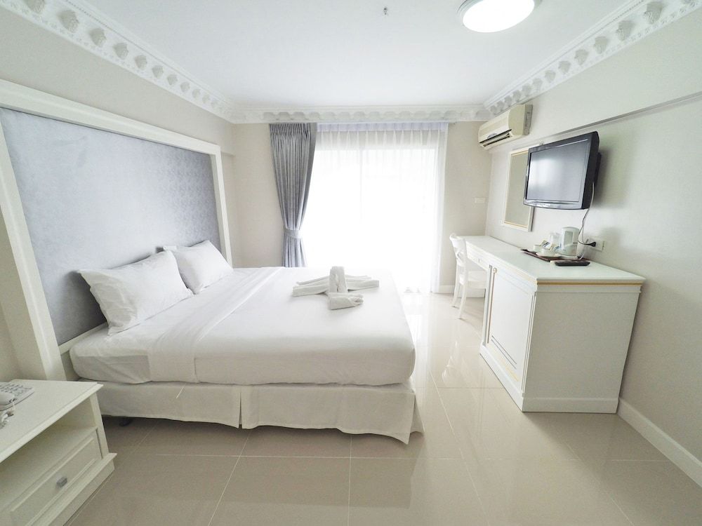 Romance Hotel Sukhumvit 97 Deluxe Double 7