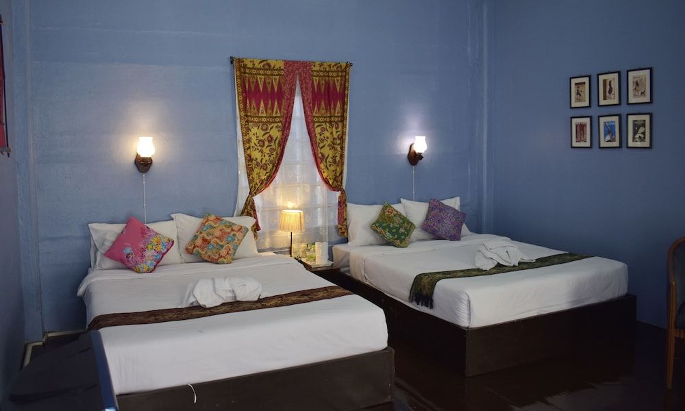 Thaweesuk Hotel Family Room 3