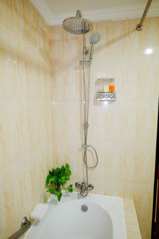 Adonis Guest House Deluxe Studio Double 28