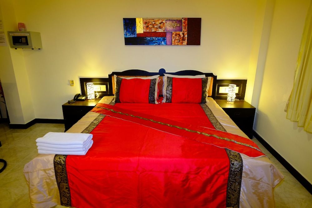 Adonis Guest House Deluxe Studio Double 23