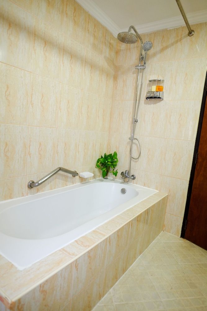 Adonis Guest House Deluxe Studio Double 30