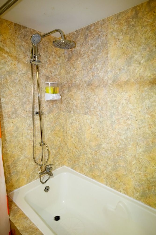 Adonis Guest House Deluxe Studio Double 32