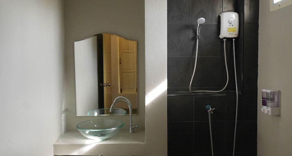 WangPla Villa Resort Villa Twin Room 3