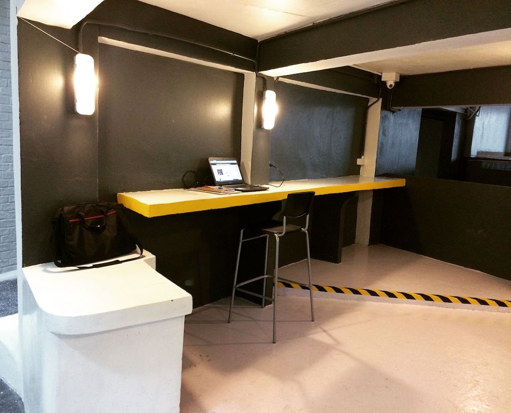 undefined Chic Hostel 10