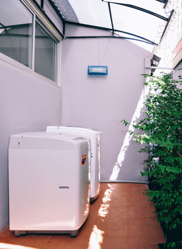 undefined Golden On-nut 6