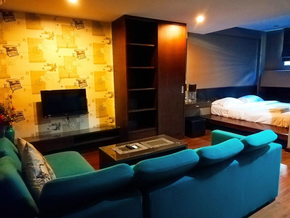 undefined Himalayan Inn 9