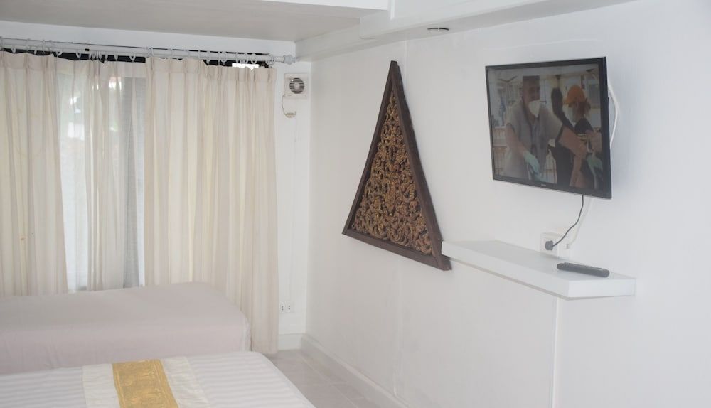 Kalim Residence Unit - 217 2 Bedrooms Apartment