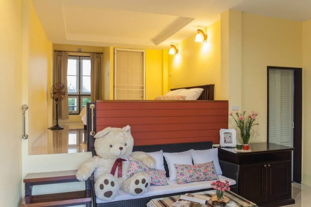 Sweet Honey Superior Suite 4