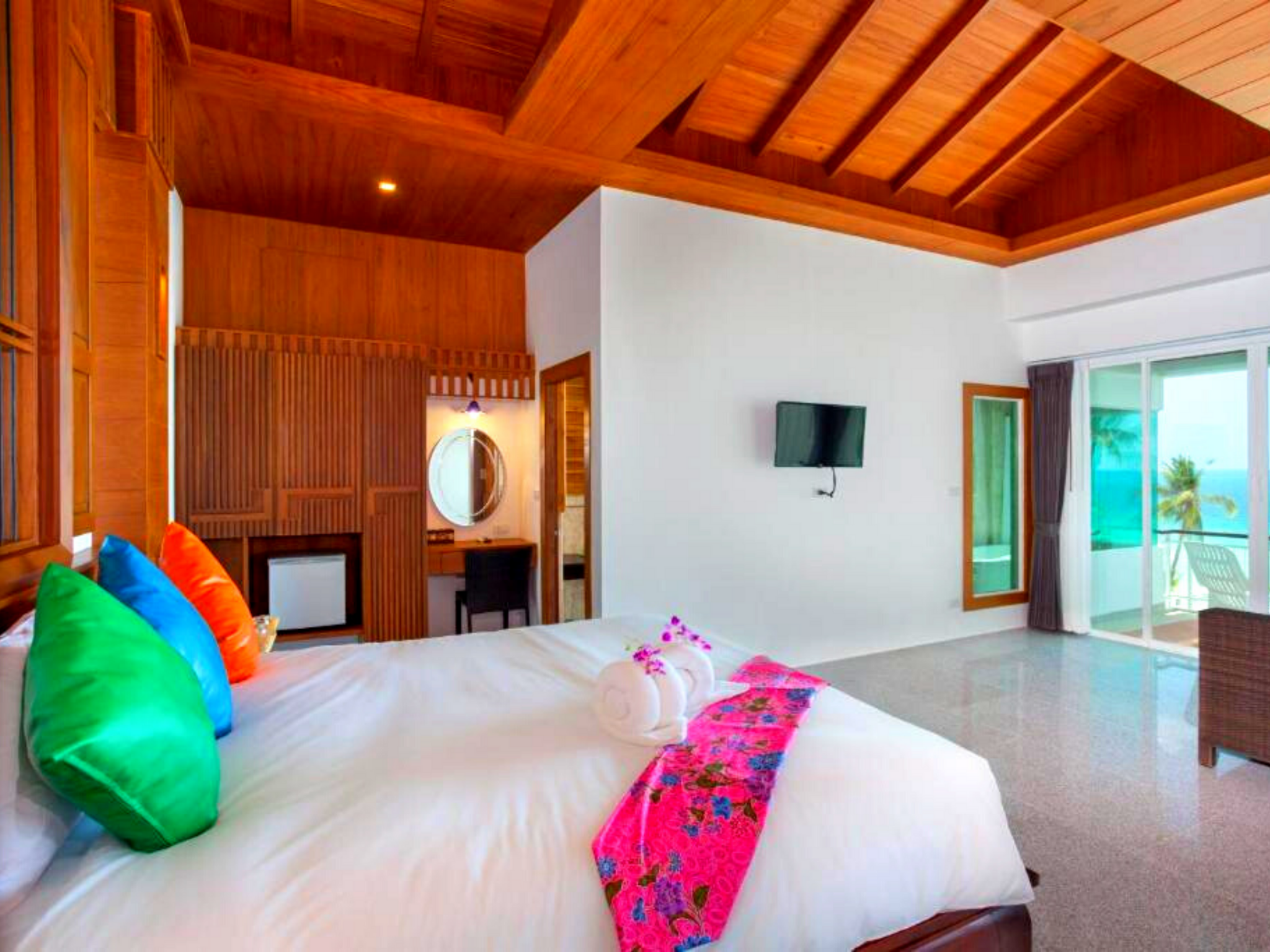 Premium Ocean View with King Bed - Non-Smoking