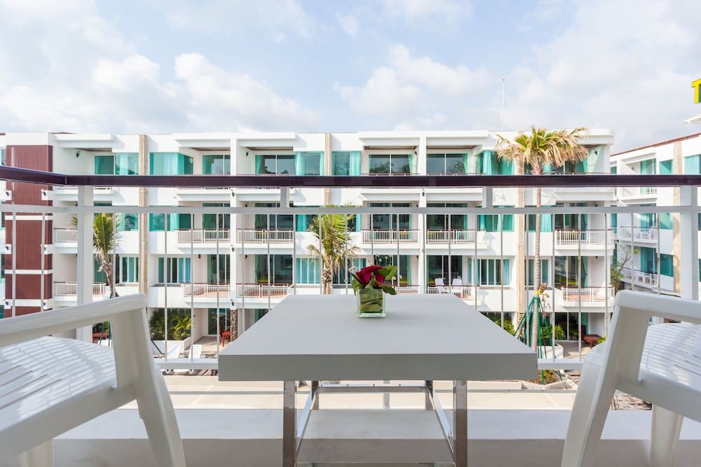 undefined The samui beach resort 8