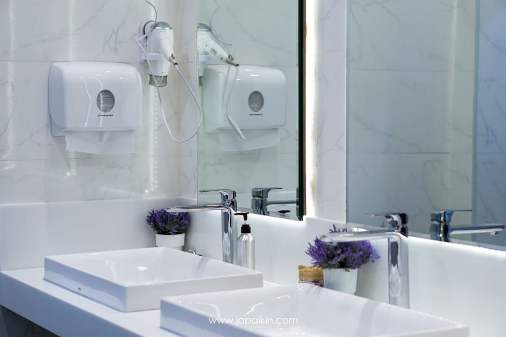 The Printing House Poshtel - Hostel Family room, Share Bathroom 7