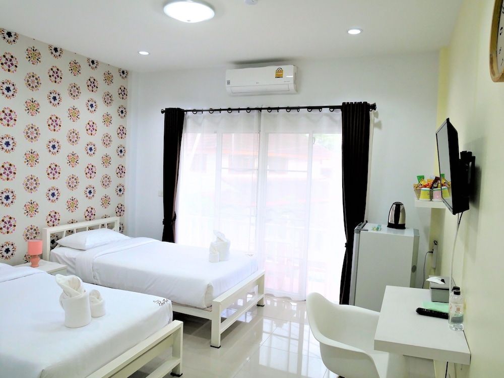 Deluxe Room, 2 Twin Beds