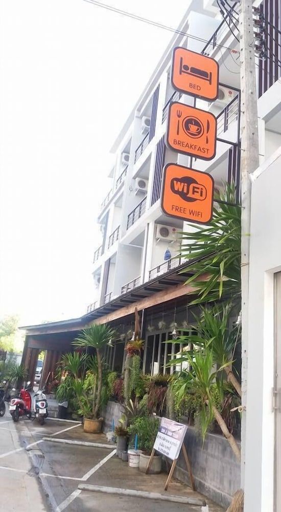 undefined Krabi Inn & Omm Hotel 5
