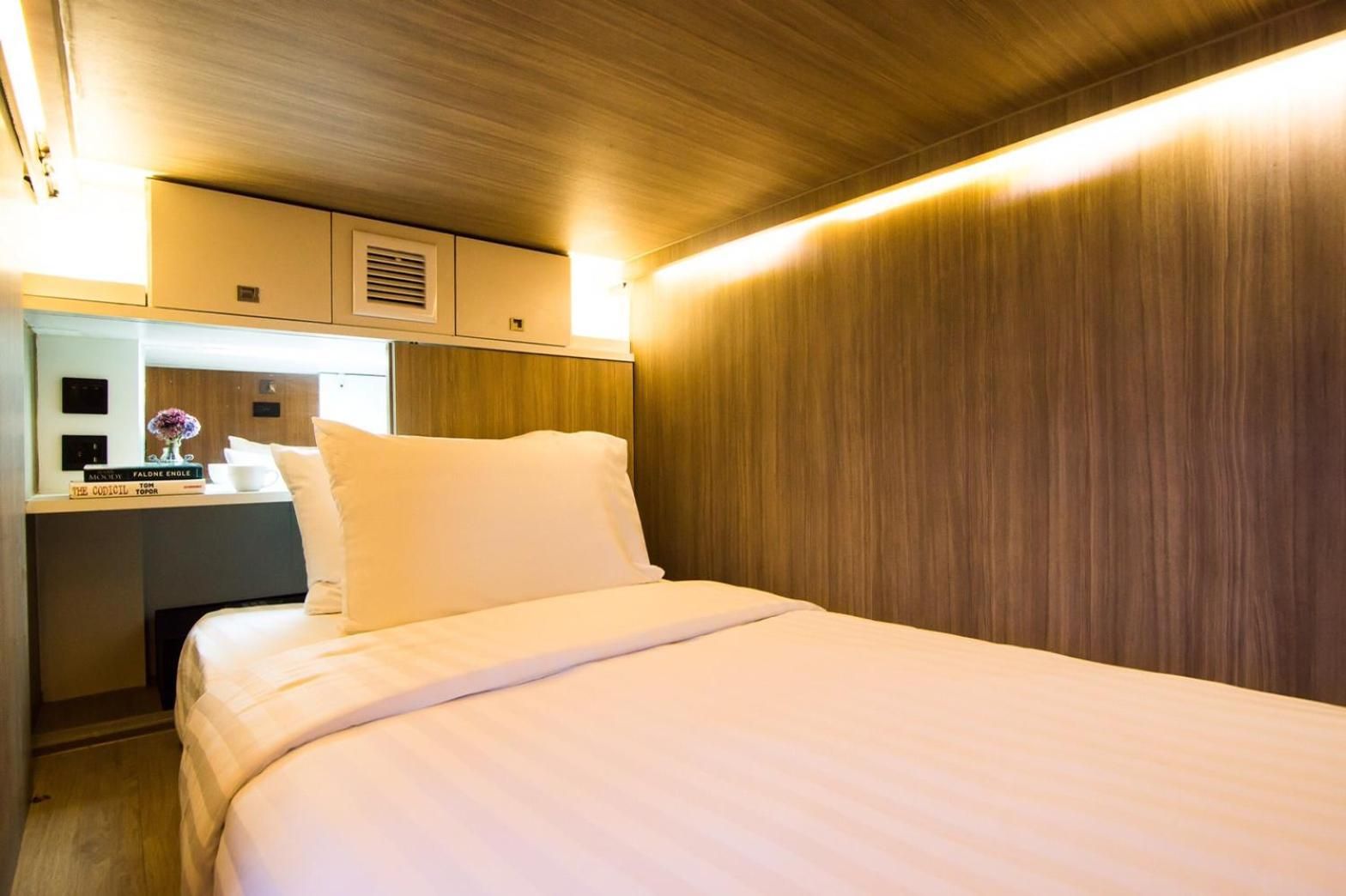 Nonze Hostel 2 Capsules Mixed