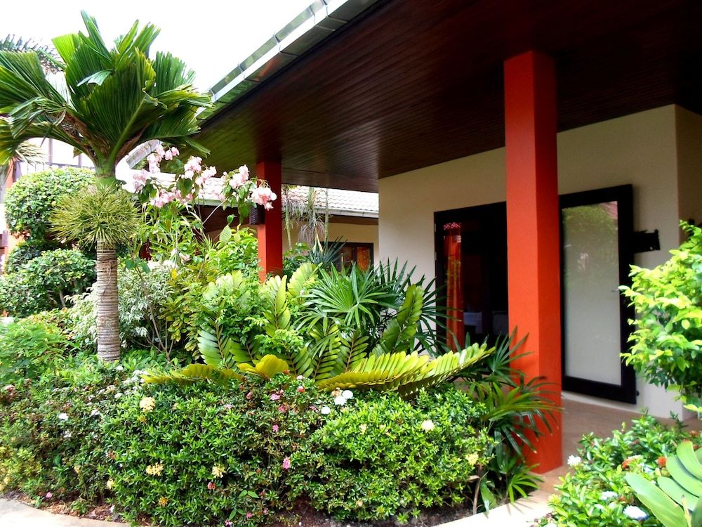 undefined Baan Tropicana 6