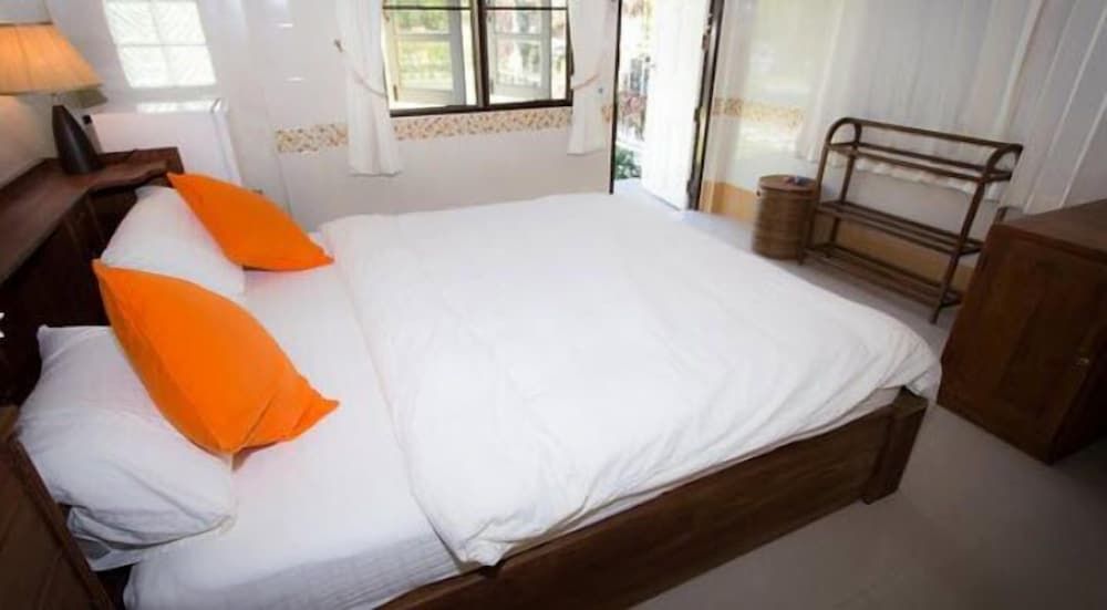Tharnrarin Villa Suphan Buri Superior Room 2