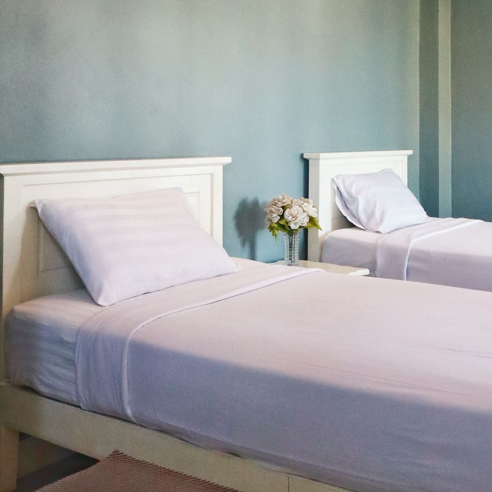 The Battery Park Midtown Boutique Standard Twin Room 3