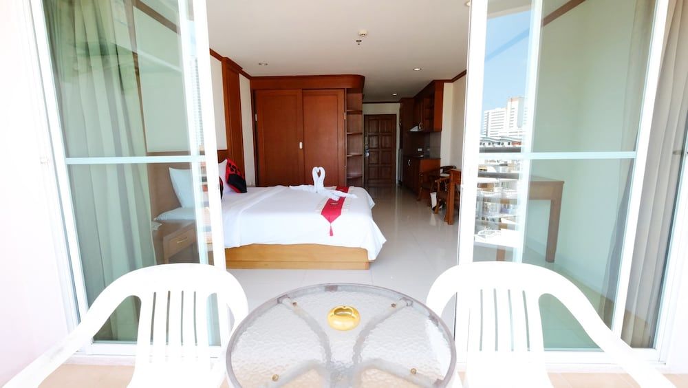 Phu View Talay Resort Standard Room, City View 2