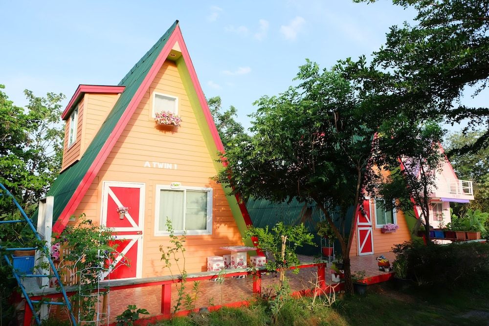 undefined A Houses Homestay 4