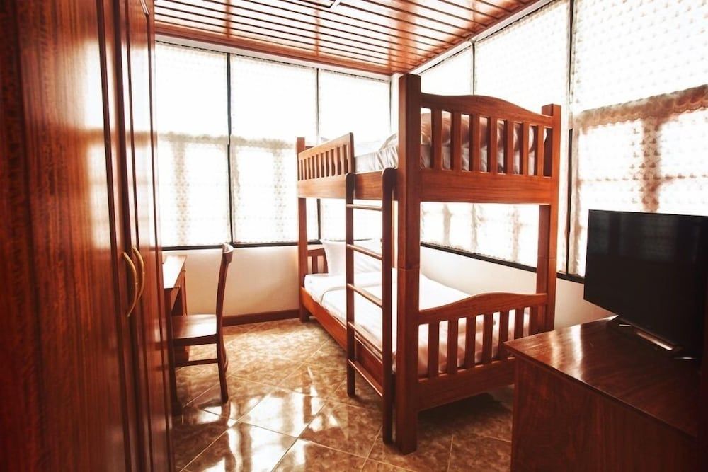 Standard Bunk Bed Room